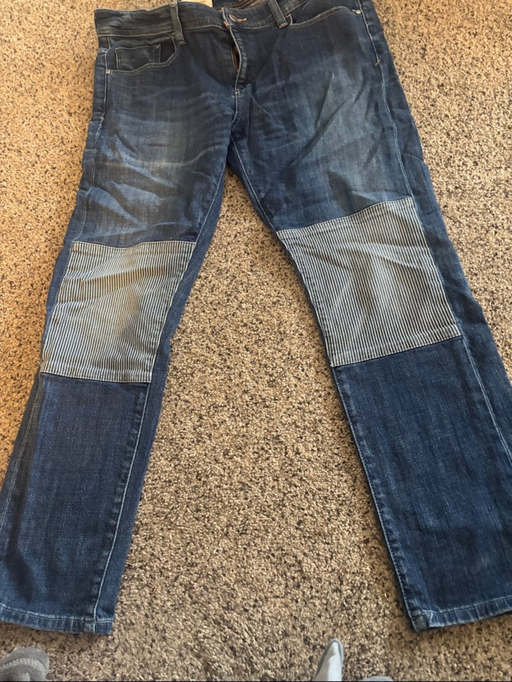 Women’s jeans